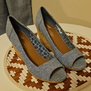 TOMS Women's Blue Wedge Shoes